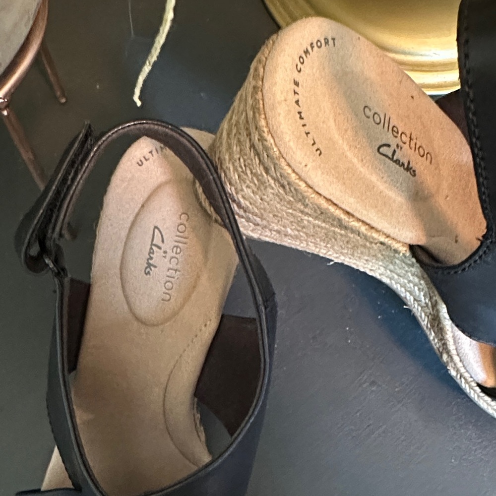 Clarks Black Leather Wedges with Tan Woven Heel - Picture 2 of 5